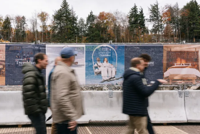 Première pelletée de terre du Club Med Mont-Tremblant en présence des équipes du projet